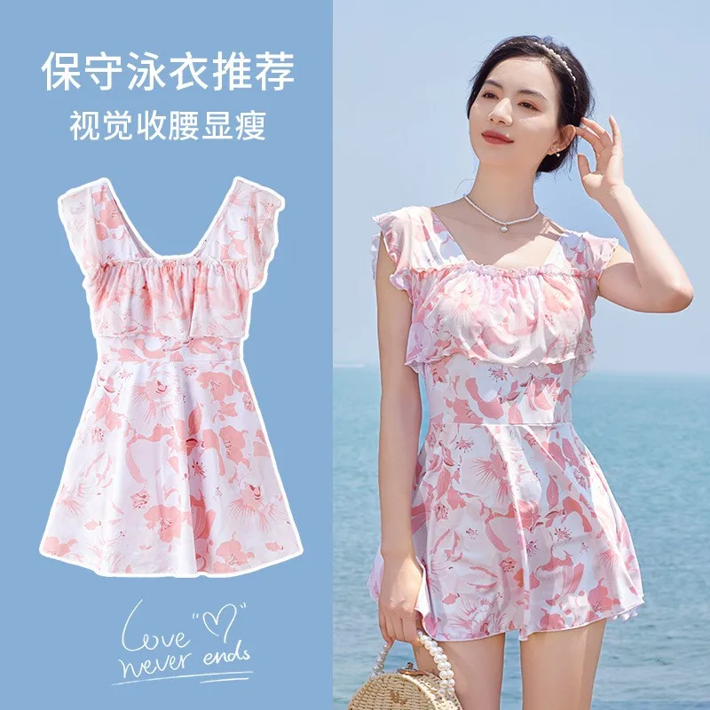 Woman 2025 Swimsuit High Waist Floral Print Swimwear V Neck Ruffle Trim Swimsuit Built In Bra Bathing Suit Back Cut 2026
Woman 2025 Swimsuit High Waist Floral Print Swimwear V Neck Ruffle Trim Swimsuit Built In Bra Bathing Suit Back Cut 2026