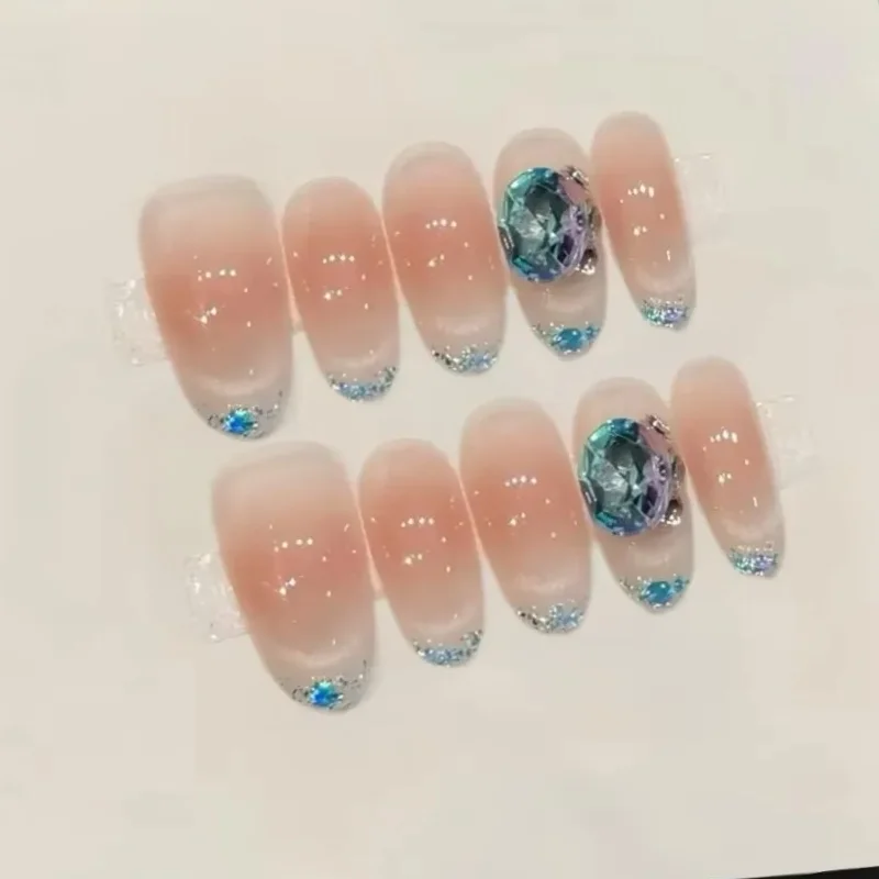 10pcs Handmade Fake Nails Short Oval/Middle Oval Bare powder gradient Press On Nails False Nails French Blue diamond design
10pcs Handmade Fake Nails Short Oval/Middle Oval Bare powder gradient Press On Nails False Nails French Blue diamond design