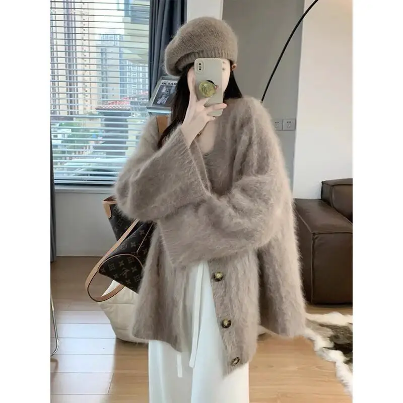 new Lazy Women's Sweater Jacket Autumn Winter Vibes Loose Tops Keep Warm Thicken Soft and Sticky Fashion Temperament Knitwear
new Lazy Women's Sweater Jacket Autumn Winter Vibes Loose Tops Keep Warm Thicken Soft and Sticky Fashion Temperament Knitwear