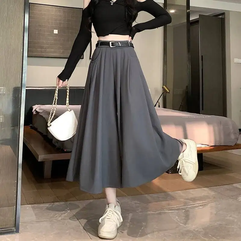 Шикарный костюм, широкие брюки для женщин, летняя тонкая офисная одежда с принтом тай-дай, простая и свободная серая подошва
Шикарный костюм, широкие брюки для женщин, летняя тонкая офисная одежда с принтом тай-дай, простая и свободная серая подошва