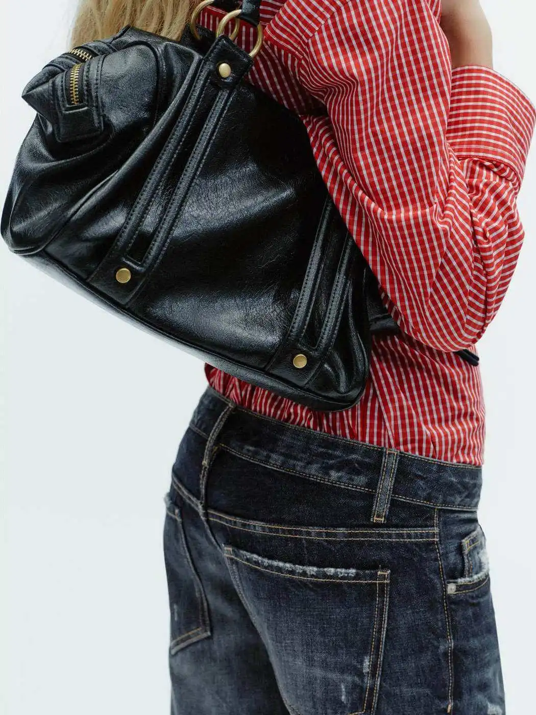 New 2025 Winter Women's Handbag Crossbody Shoulder Bag Handheld Bag Details Decorated Single Strap Bag for Ladies
New 2025 Winter Women's Handbag Crossbody Shoulder Bag Handheld Bag Details Decorated Single Strap Bag for Ladies