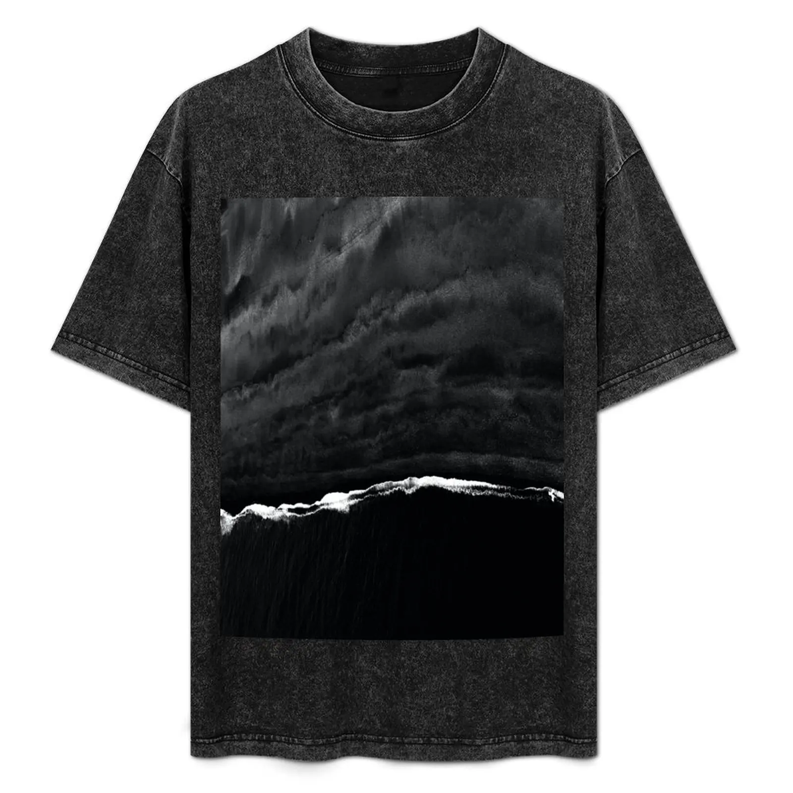 Sea and Sand monochrome op art T-Shirt Big and Tall Casual T-Shirt
Sea and Sand monochrome op art T-Shirt Big and Tall Casual T-Shirt