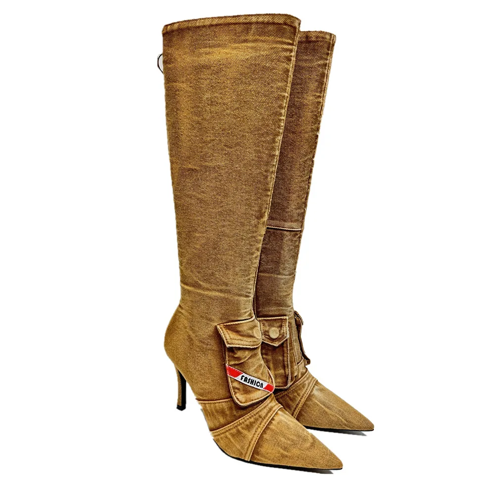 2024 Cowboy Boots Fashion Pointed High Heels Washed Retro Back Zipper Women's European American Large Size Autumn Leather Boots
2024 Cowboy Boots Fashion Pointed High Heels Washed Retro Back Zipper Women's European American Large Size Autumn Leather Boots