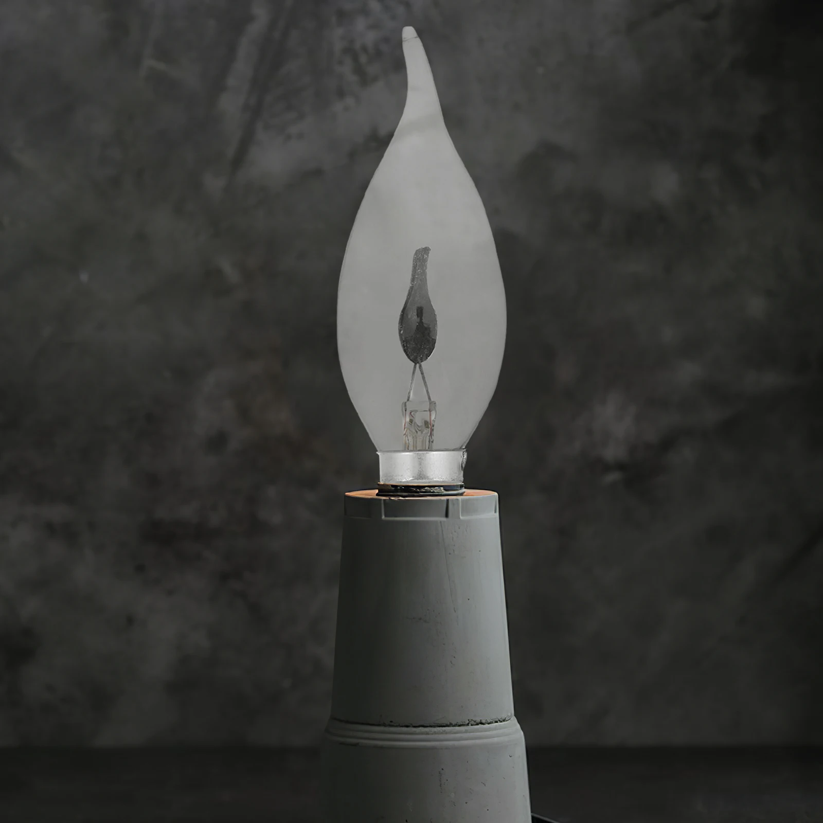 12 шт., мерцающие лампочки с пламенным наконечником, винтажные лампы с цоколем E14, уникальные лампочки с ночным эффектом
12 шт., мерцающие лампочки с пламенным наконечником, винтажные лампы с цоколем E14, уникальные лампочки с ночным эффектом