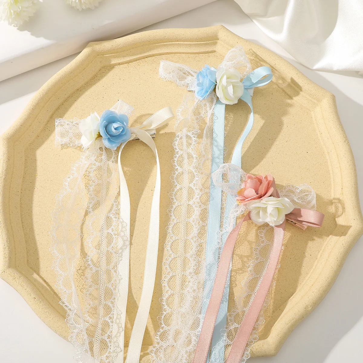 2 Pcs Women's Hair Clips Set Korean Sweet Cute Ribbons Lace Bow Kawaii Headwear Hair Pin High-quality Versatile Hair Accessories
2 Pcs Women's Hair Clips Set Korean Sweet Cute Ribbons Lace Bow Kawaii Headwear Hair Pin High-quality Versatile Hair Accessories