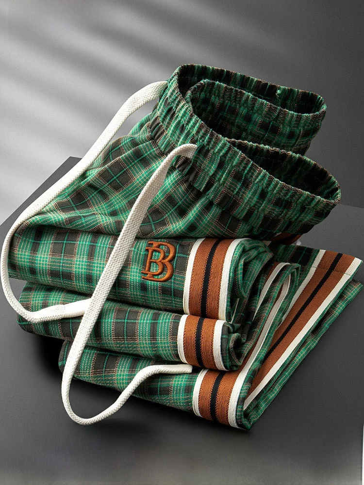 Summer Thin Plaid Casual Pants Men's Side Color Contrast Elastic Waist High End Embroidery Straight Leg Long Trousers
Summer Thin Plaid Casual Pants Men's Side Color Contrast Elastic Waist High End Embroidery Straight Leg Long Trousers