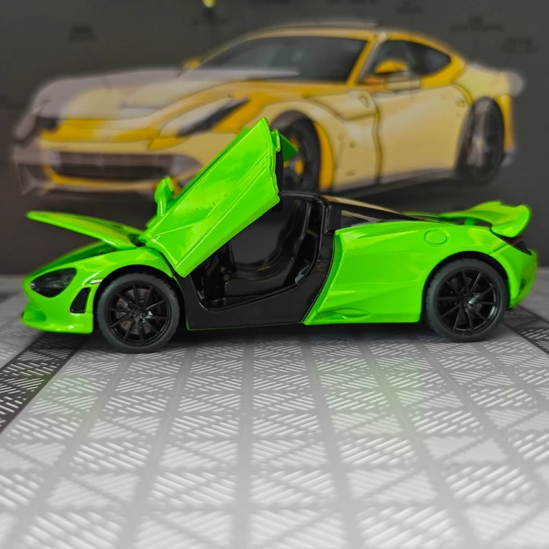 1:32 Simulated McLaren 750s alloy car model with doors and hood that can be opened rich in details Car ornament gift
1:32 Simulated McLaren 750s alloy car model with doors and hood that can be opened rich in details Car ornament gift