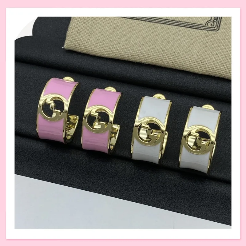 Home Classic Earrings Earrings Letter Fashion Light Luxury High Sense Earrings Women's Silver Needle
Home Classic Earrings Earrings Letter Fashion Light Luxury High Sense Earrings Women's Silver Needle