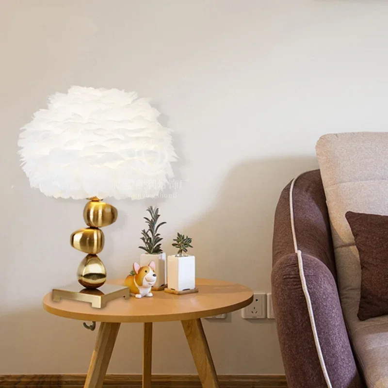 Feather Table Lamp Bedroom in the Living Room Dining Room Table Elegant Iron Feather Ins Style
Feather Table Lamp Bedroom in the Living Room Dining Room Table Elegant Iron Feather Ins Style