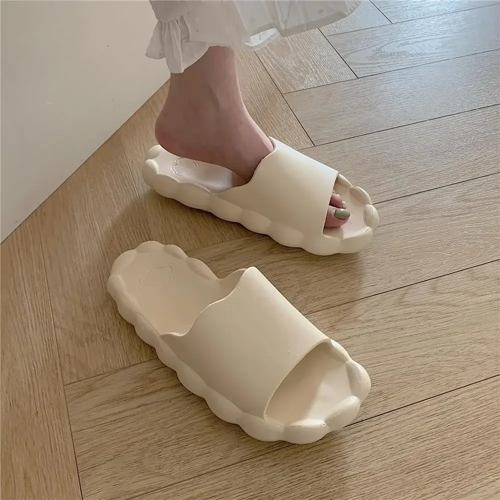 Women Shoes Non-slip and Deodorant EVA Slippers Women's Summer Ins Girl Heart Indoor Household Bath Cool Slippers
Women Shoes Non-slip and Deodorant EVA Slippers Women's Summer Ins Girl Heart Indoor Household Bath Cool Slippers