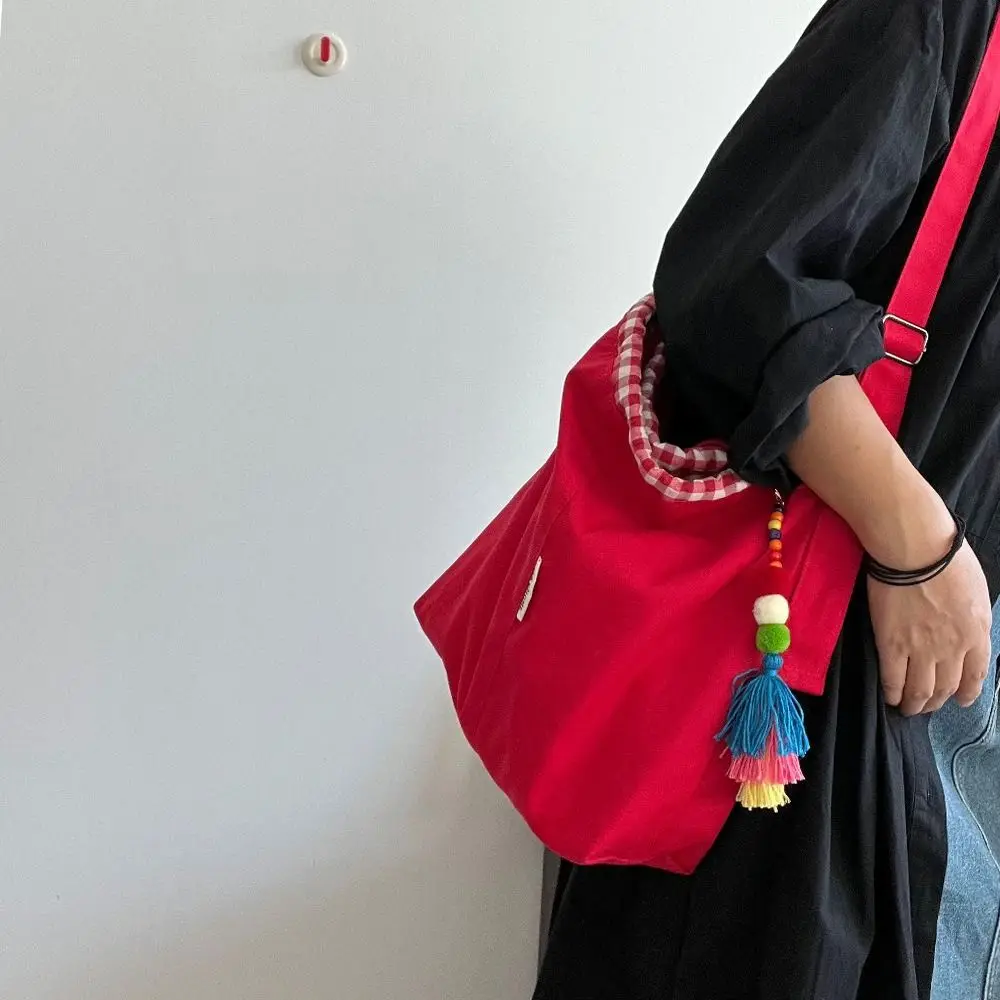 Portable Large Capacity Drawstring Tote Bag Casual Leisure Denim Shoulder Bag Cowboy All-match Casual Canvas Bag Travel
Portable Large Capacity Drawstring Tote Bag Casual Leisure Denim Shoulder Bag Cowboy All-match Casual Canvas Bag Travel