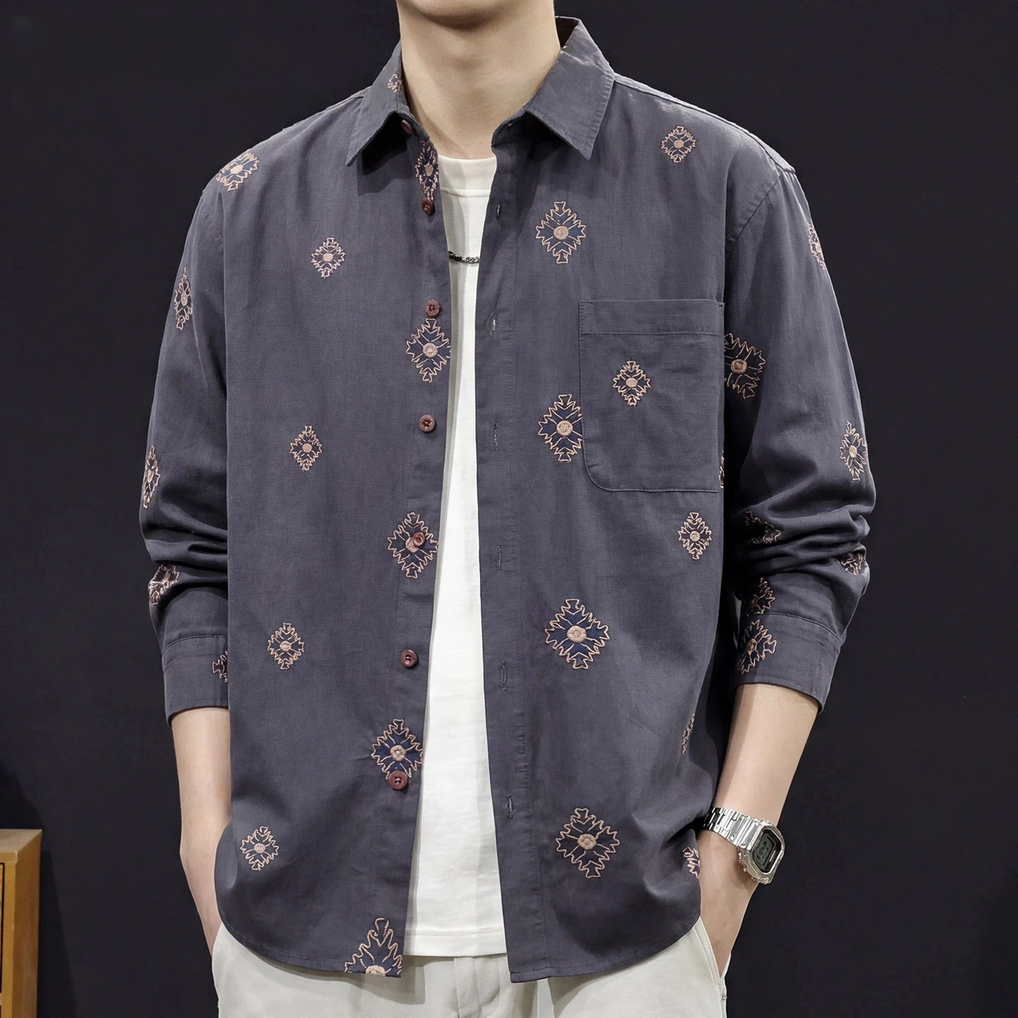Vintage Ethnic Geometric Printed Shirts for Men Long Sleeve Lapel Chest Pocket Loose Daily Casual Tops
Vintage Ethnic Geometric Printed Shirts for Men Long Sleeve Lapel Chest Pocket Loose Daily Casual Tops