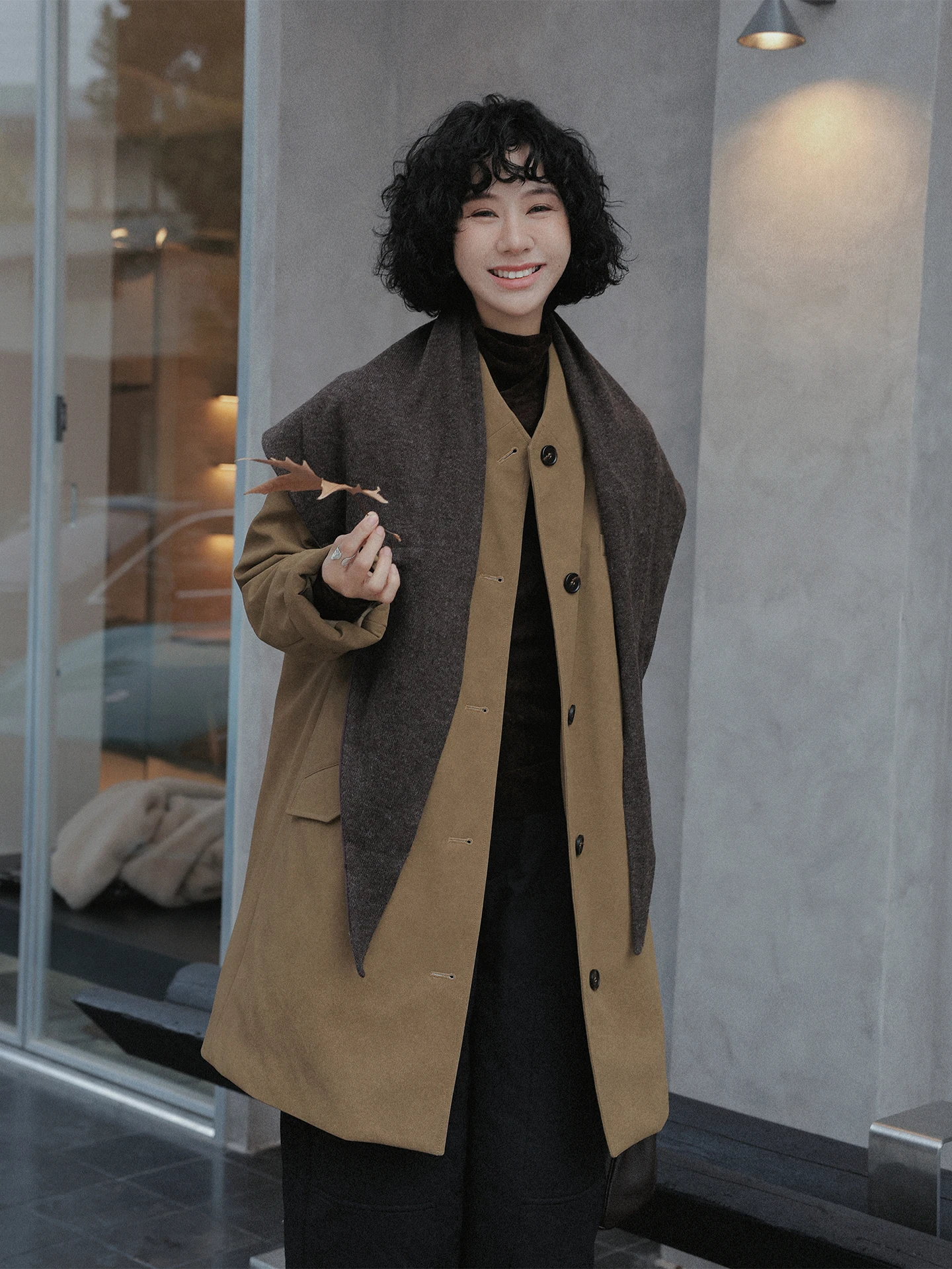 Зимняя парка TT Royal Goose Down средней длины 2025: Свободное теплое пальто из полиэстера, однотонное, повседневное
Зимняя парка TT Royal Goose Down средней длины 2025: Свободное теплое пальто из полиэстера, однотонное, повседневное