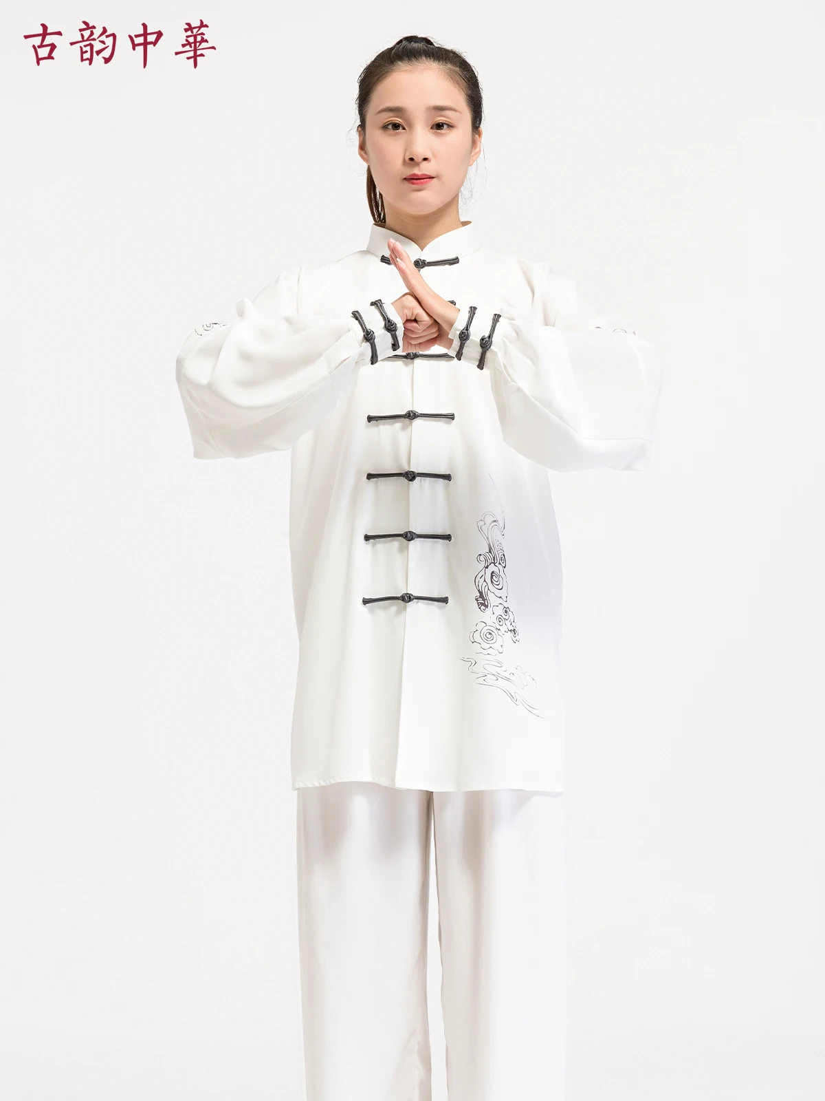 Yongchun Taiji Martial Arts Chinese Style Tai Ji Suit Female Exercise Clothing Male Clothes
Yongchun Taiji Martial Arts Chinese Style Tai Ji Suit Female Exercise Clothing Male Clothes