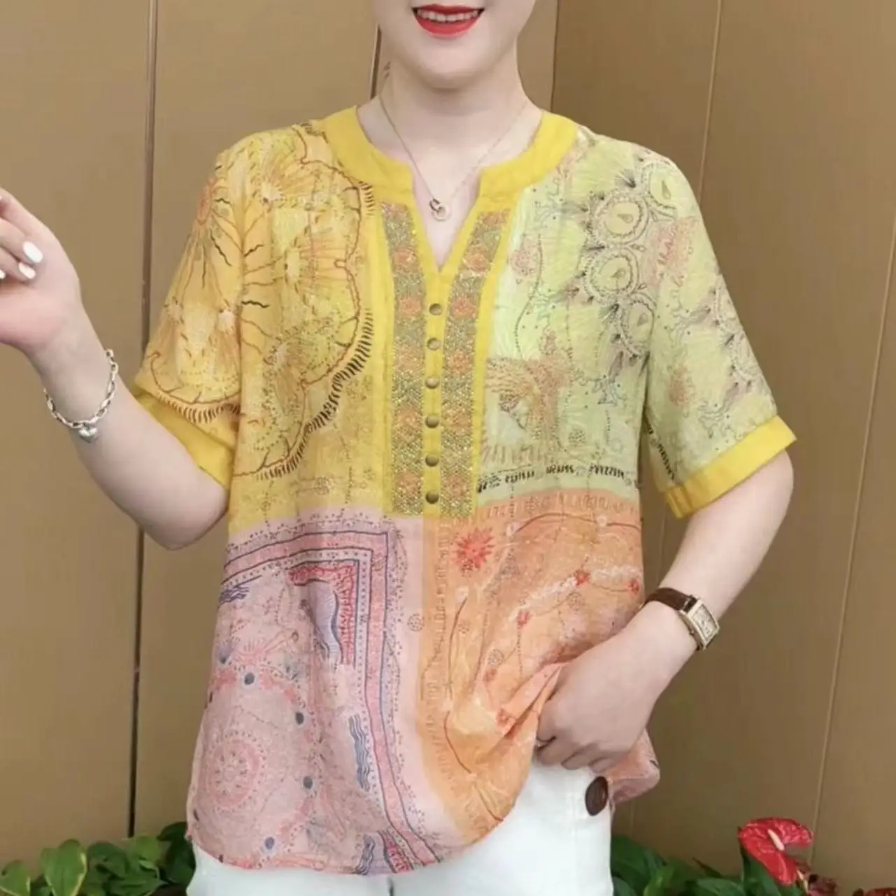 Summer Women's Geometric Flower Chiffon Rivet Button Patchwork Round Neck Pullover T-shirt Casual Prairie Chic Office Lady Tops
Summer Women's Geometric Flower Chiffon Rivet Button Patchwork Round Neck Pullover T-shirt Casual Prairie Chic Office Lady Tops