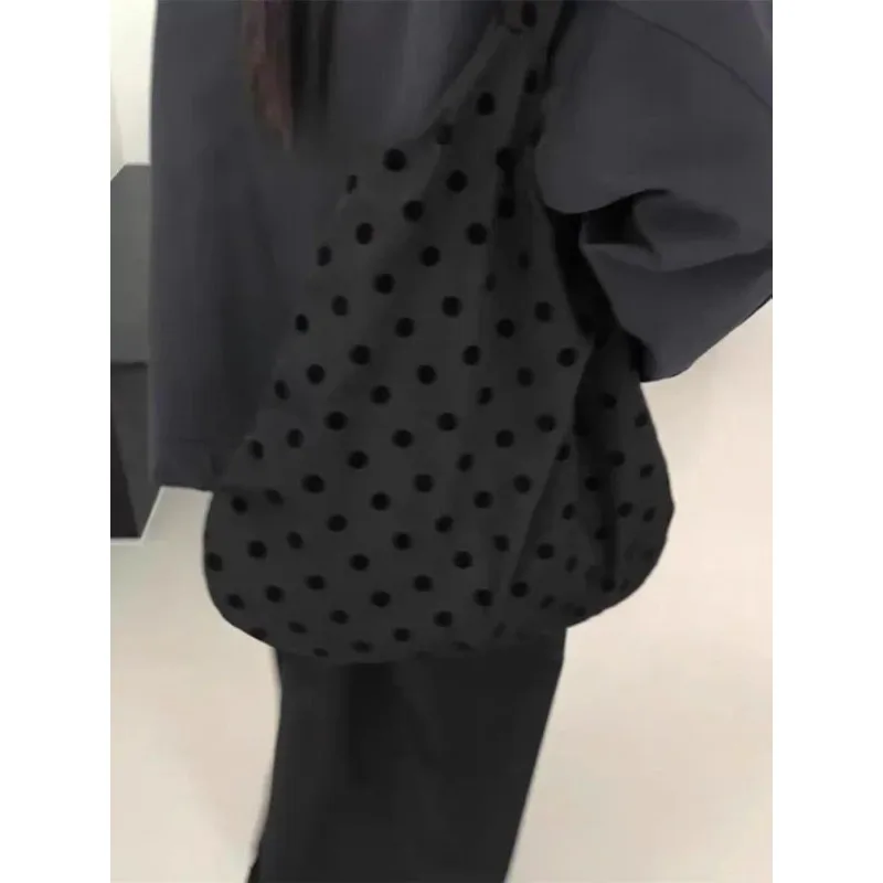 Large Capacity Polka Dot Handbag Trendy Japanese Sle Cute Spot Pattern Single Older Canvas Shopping Storage Bag
Large Capacity Polka Dot Handbag Trendy Japanese Sle Cute Spot Pattern Single Older Canvas Shopping Storage Bag