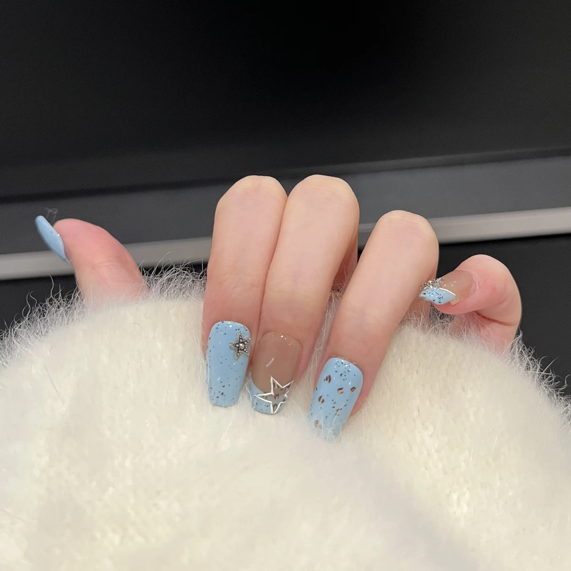 10pcs Star-shaped Wearable Nail Tips Handmade Leopard Print Polka Dot French Manicure Hand-painted Suitable for All Occasions
10pcs Star-shaped Wearable Nail Tips Handmade Leopard Print Polka Dot French Manicure Hand-painted Suitable for All Occasions