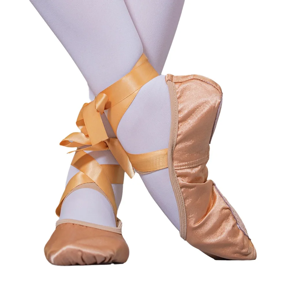 Атласные туфли принцессы в виде лебедя, балетки для девочек с эластичной лентой, танцевальная обувь с круглым носком на мягкой подошве, танцевальная обувь для занятий
Атласные туфли принцессы в виде лебедя, балетки для девочек с эластичной лентой, танцевальная обувь с круглым носком на мягкой подошве, танцевальная обувь для занятий