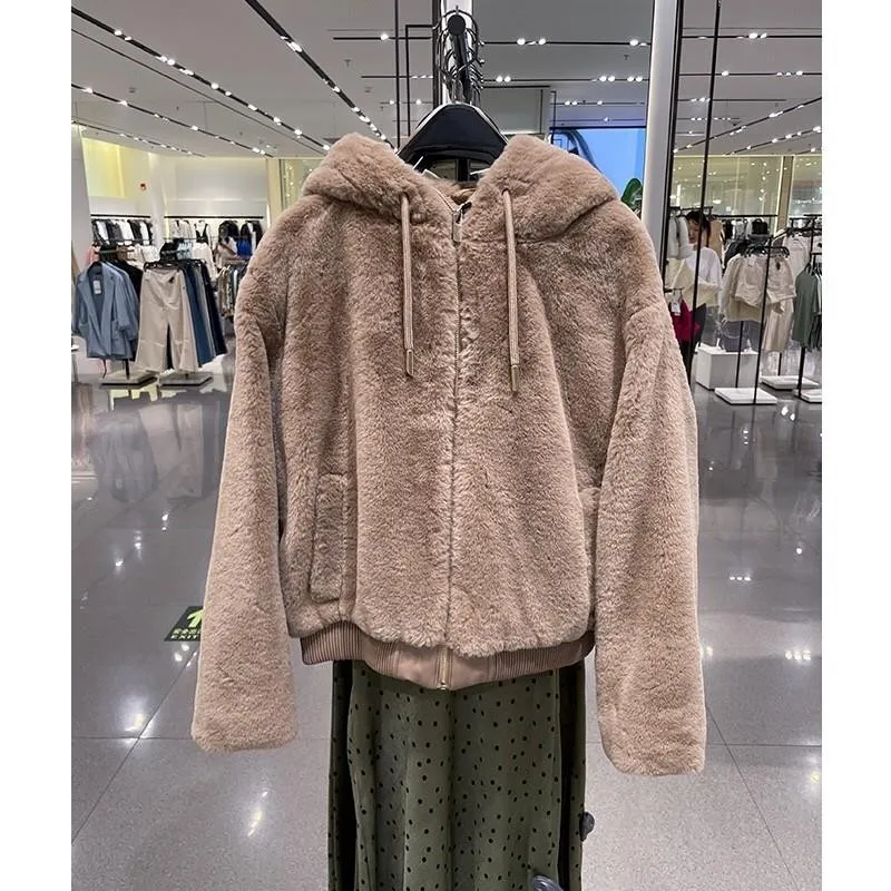 Autumn Winter Women's Faux Fur Effect Hooded Jaet Coat Z Loose Fit Long Sve Zipper Closure Color Ladies Outer...
Autumn Winter Women's Faux Fur Effect Hooded Jaet Coat Z Loose Fit Long Sve Zipper Closure Color Ladies Outer...