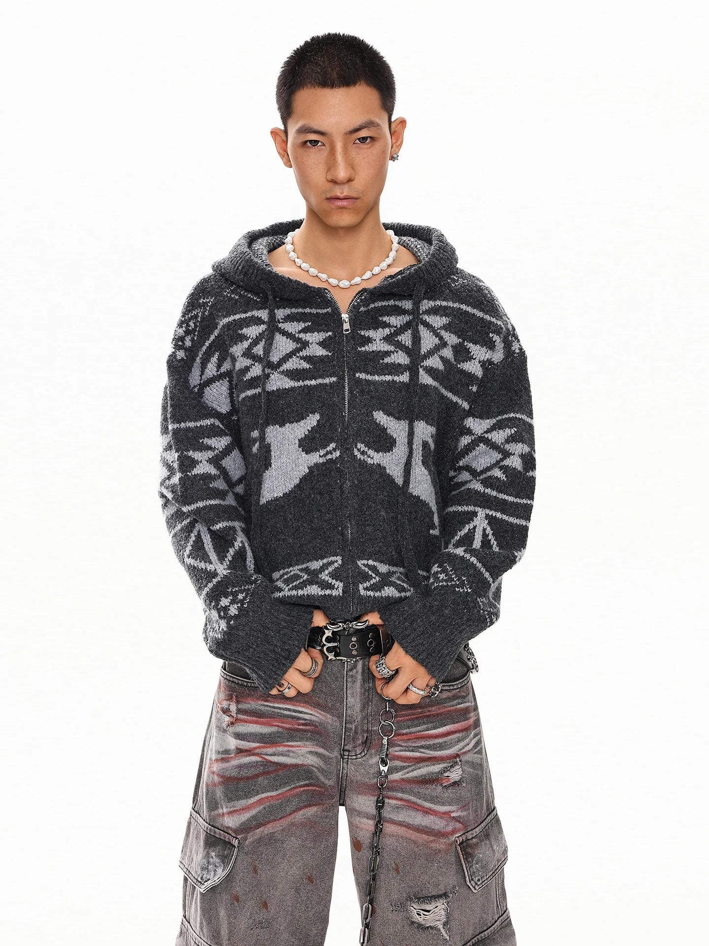Retro Trendy Personalized Hooded Knitwear Men's New Style Casual Sweater Autumn Winter Seasonal Warm Geometric Pattern Design
Retro Trendy Personalized Hooded Knitwear Men's New Style Casual Sweater Autumn Winter Seasonal Warm Geometric Pattern Design