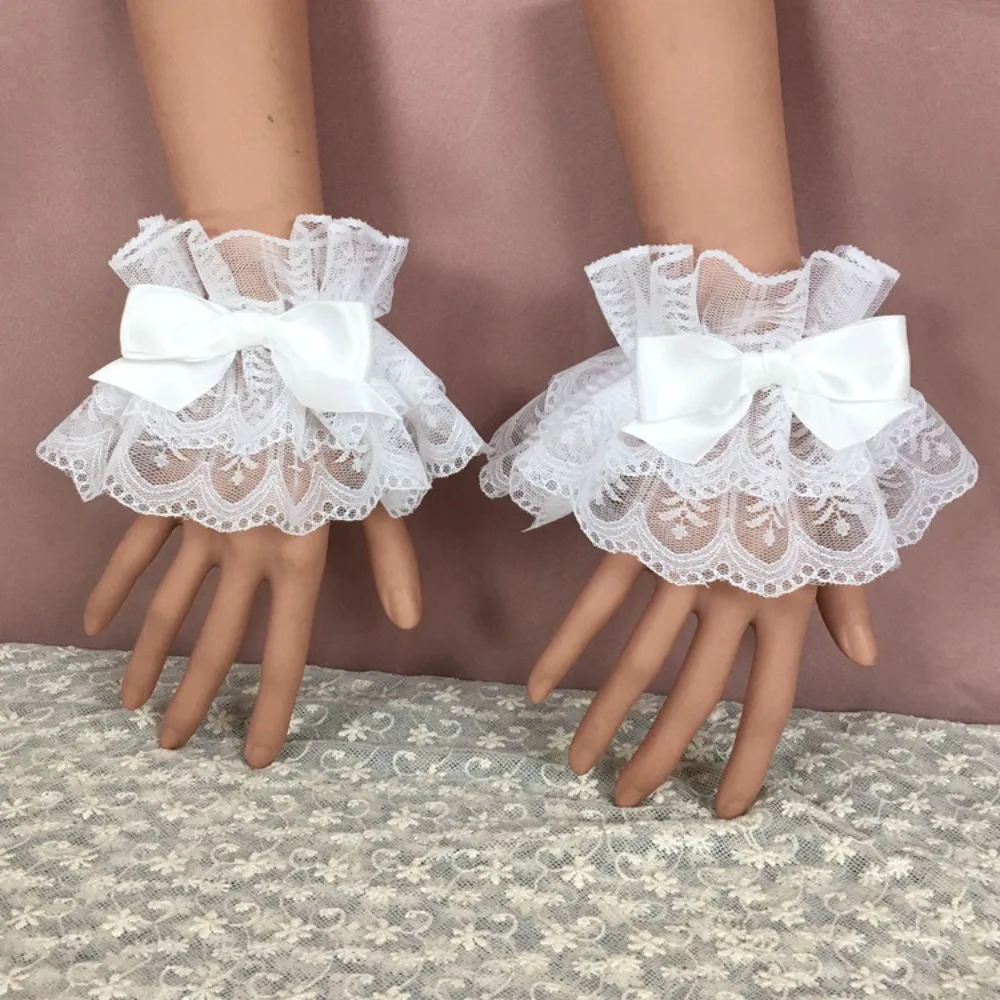 1Pair Fashion Ruffled Hand Sleeve Lace Multicolor Wrist Cuffs Bowknot Maid Cosplay Bracelet Lolita
1Pair Fashion Ruffled Hand Sleeve Lace Multicolor Wrist Cuffs Bowknot Maid Cosplay Bracelet Lolita