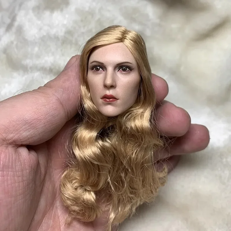 1/6 Scale European American Female Transplant Head CarvingGold Hair Girl Head Sculpt Model for 12" Action Figures Body
1/6 Scale European American Female Transplant Head CarvingGold Hair Girl Head Sculpt Model for 12" Action Figures Body