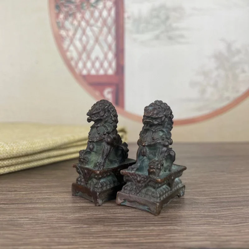 Miscellaneous : , antique copper , lion seal ornament, vintage items, goods, old copperware, collectib
Miscellaneous : , antique copper , lion seal ornament, vintage items, goods, old copperware, collectib