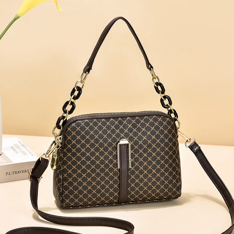2025 Summer New Retro Handheld Small Square Purse Bag Simple Middle Aged Mom Zero Wallet Single Shoulder Crossbody Bag
2025 Summer New Retro Handheld Small Square Purse Bag Simple Middle Aged Mom Zero Wallet Single Shoulder Crossbody Bag