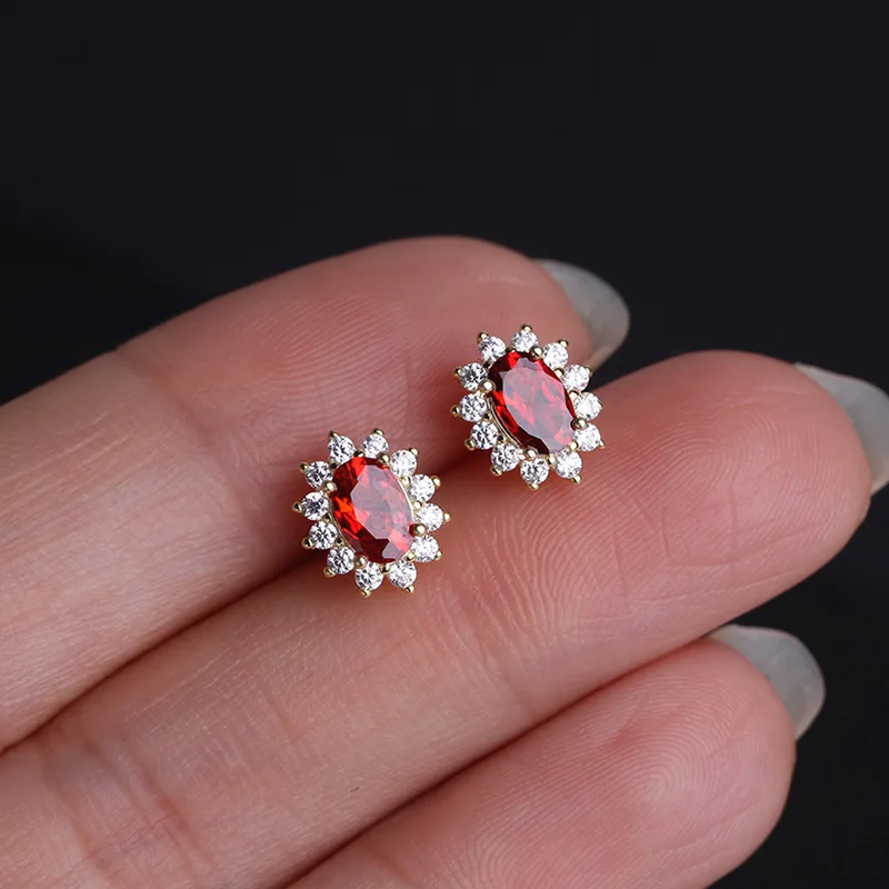 S925 Sterling Silver Electroplated 14k Exquisite Sun Zircon Stud Earrings for Women Elegance and Luxury Wedding Jewelry
S925 Sterling Silver Electroplated 14k Exquisite Sun Zircon Stud Earrings for Women Elegance and Luxury Wedding Jewelry