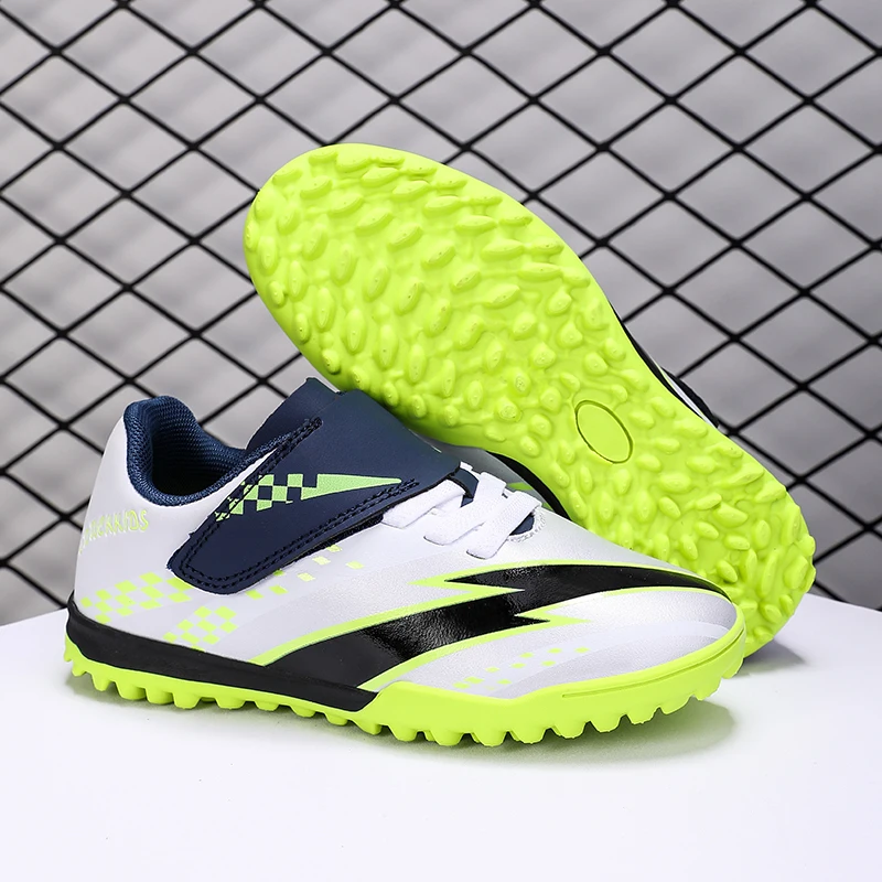 New Kid Boys Football Boots Comfortable Light Sneakers Ultralight Soccer Shoes Match Professional Non-Slip Sports Shoes Unisex
New Kid Boys Football Boots Comfortable Light Sneakers Ultralight Soccer Shoes Match Professional Non-Slip Sports Shoes Unisex