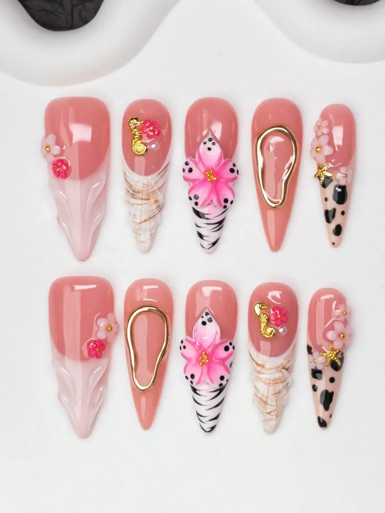 10pcs/Set Handmade Almond-Shaped Y2K Baddie Style Press-On Nails, Nude & Pink Colors With French Tips, Cow Print, Zebra Print, C
10pcs/Set Handmade Almond-Shaped Y2K Baddie Style Press-On Nails, Nude & Pink Colors With French Tips, Cow Print, Zebra Print, C