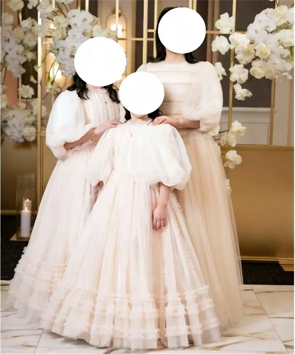 Customized First Communion Dress Bubble Short Sleeve High-neck Mesh Fluffy Elegant Flower Girl Wedding Dress vestidos de novia
Customized First Communion Dress Bubble Short Sleeve High-neck Mesh Fluffy Elegant Flower Girl Wedding Dress vestidos de novia