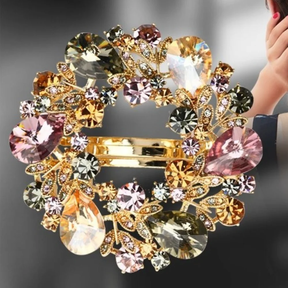 New Arrival Diamond Alloy Crystal Headband Rhinestone Korean Style Hair Bands Crystal Design Colorful Hair Clip Women
New Arrival Diamond Alloy Crystal Headband Rhinestone Korean Style Hair Bands Crystal Design Colorful Hair Clip Women