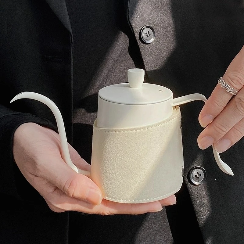 Hand Brewed Coffee Pot Long Spout Fine Mouthed Pot Stainless Steel Hanging Ear Coffee Pot Household Coffee Utensils
Hand Brewed Coffee Pot Long Spout Fine Mouthed Pot Stainless Steel Hanging Ear Coffee Pot Household Coffee Utensils