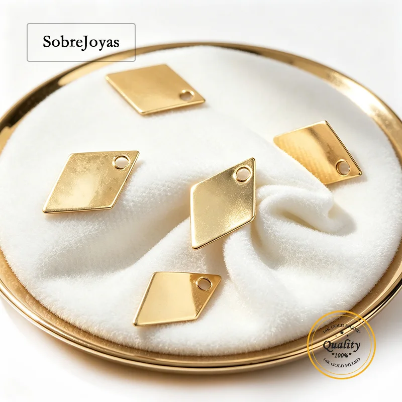 14k Gold Filled Rhombus Charms 6x9mm with Holes Pendants for DIY Jewelry Making - Fits Necklace And Earrings Findings
14k Gold Filled Rhombus Charms 6x9mm with Holes Pendants for DIY Jewelry Making - Fits Necklace And Earrings Findings