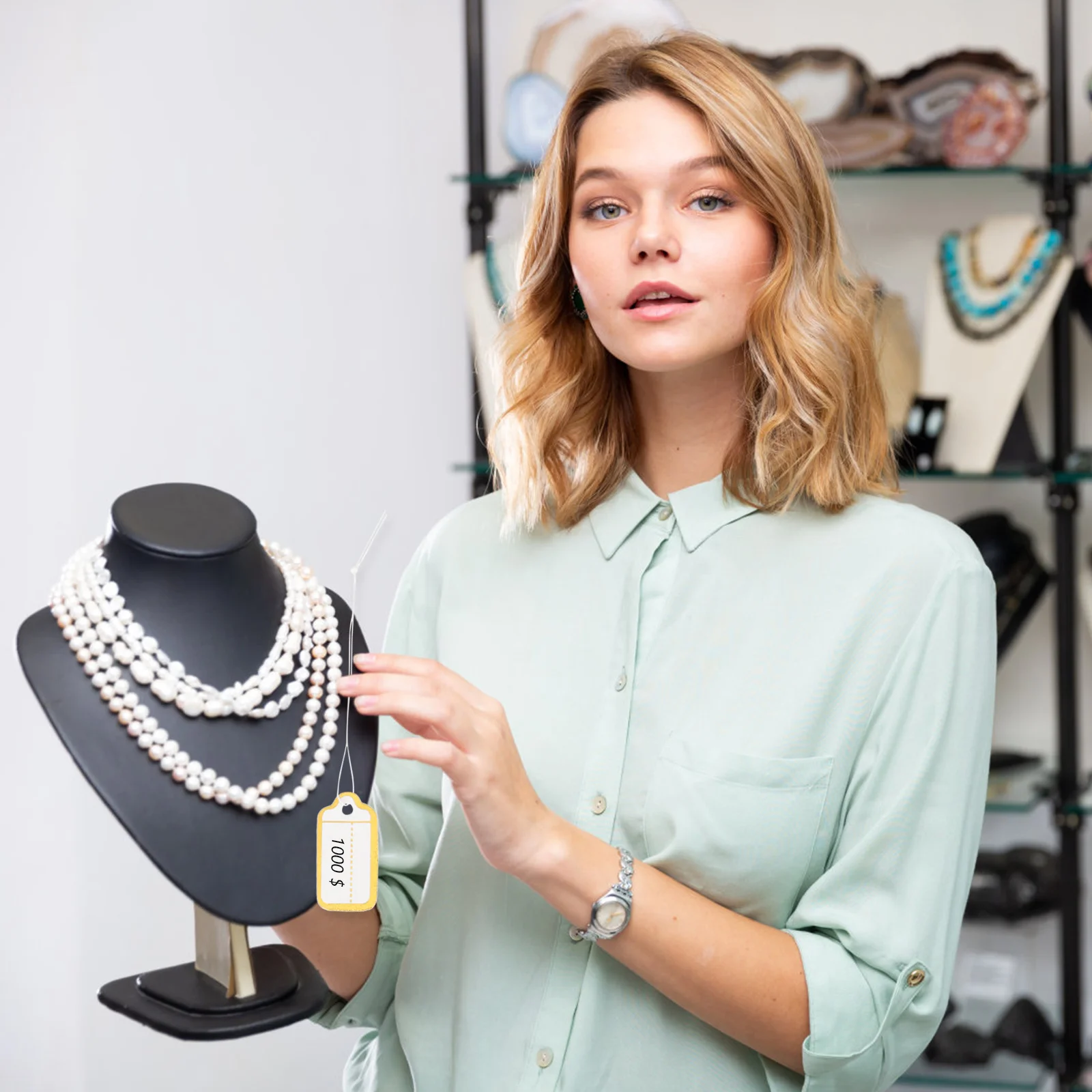 500Pcs Paper Tags for Price Labeling Smooth Writing Surface Tags Suitable for Clothes Jewelry Gifts Arts Crafts Sale Display
500Pcs Paper Tags for Price Labeling Smooth Writing Surface Tags Suitable for Clothes Jewelry Gifts Arts Crafts Sale Display