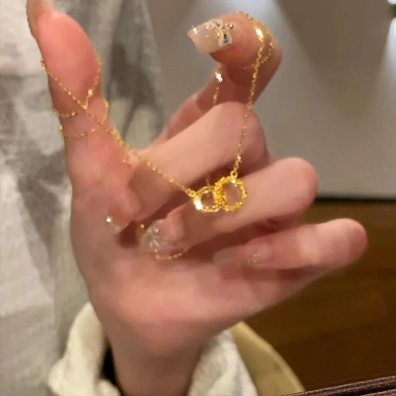 Mobius Ring Necklace Women's Fashion Accessories 2025 Niche Clavicle Chain
Mobius Ring Necklace Women's Fashion Accessories 2025 Niche Clavicle Chain