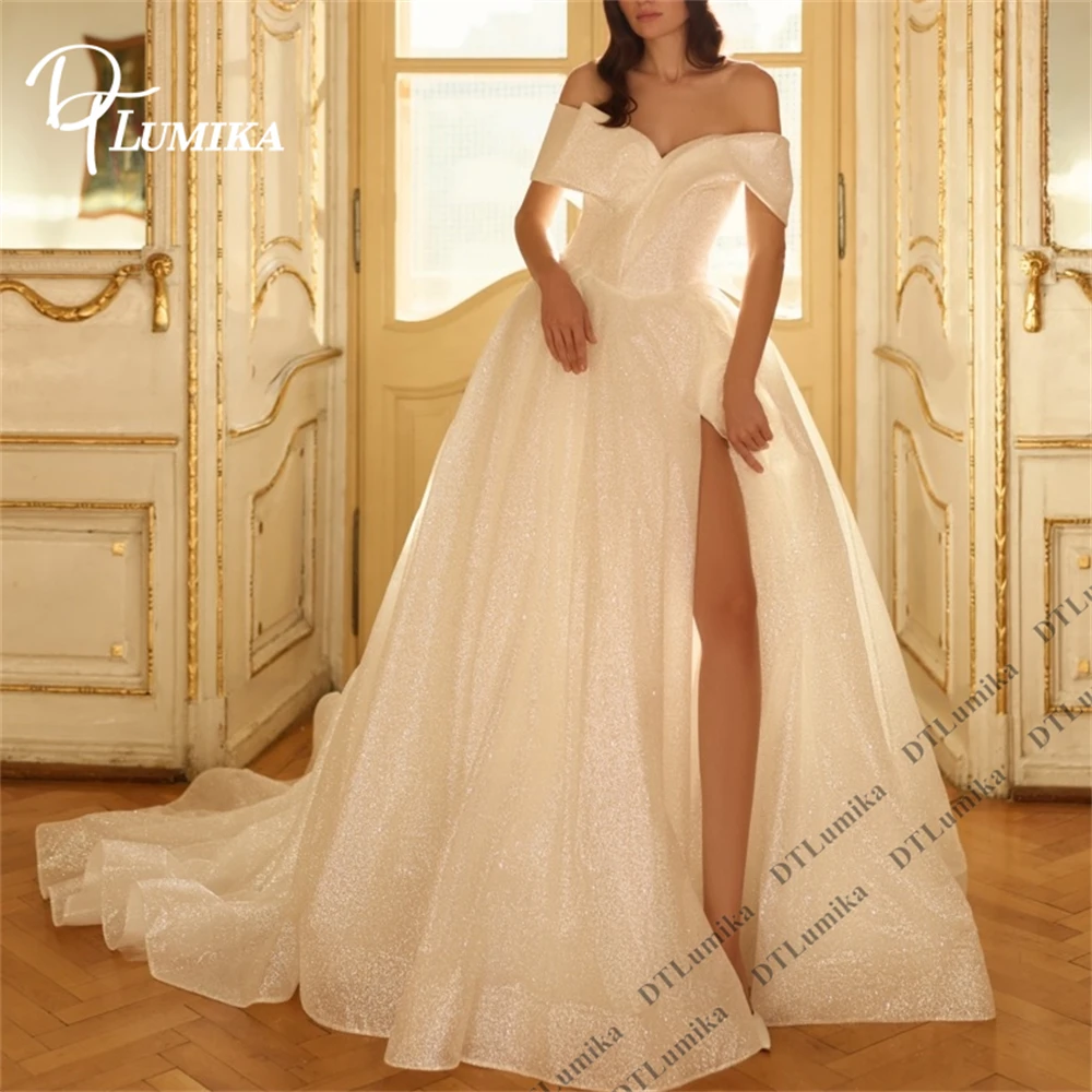 DTLumika Shiny Tulle A Line Bride Dresses with Off the Shoulder Sleeves Women's Customized Long Wedding Dress Bridal Gown
DTLumika Shiny Tulle A Line Bride Dresses with Off the Shoulder Sleeves Women's Customized Long Wedding Dress Bridal Gown