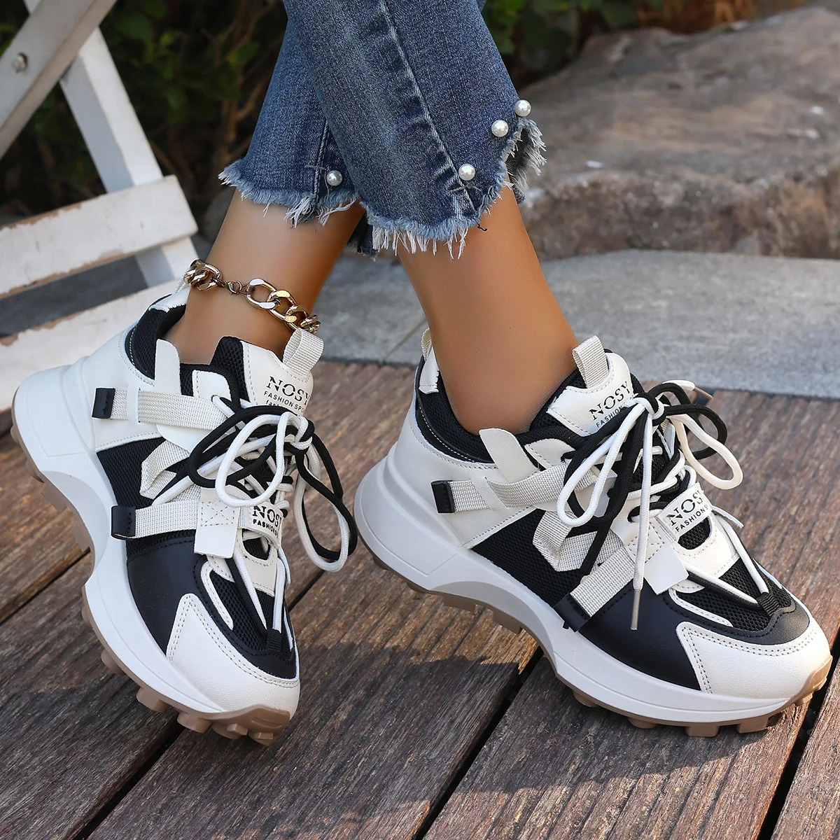 2024 New Women Breathable Platform Sneakers Casual Lace Up Outdoor Shoes Comfortable Low Top Women Sneakers Zapatos De Mujer
2024 New Women Breathable Platform Sneakers Casual Lace Up Outdoor Shoes Comfortable Low Top Women Sneakers Zapatos De Mujer