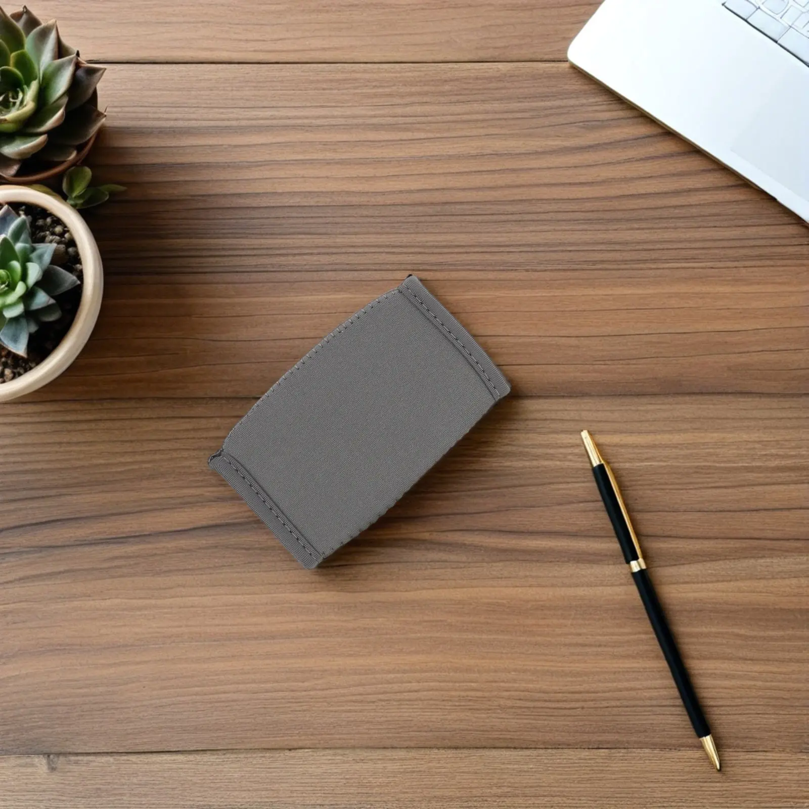 4Pcs Chin Protector Pad High-Density Chin Cup for Football Ice Hockey Helmets Impact Protection Comfort Fit Sports
4Pcs Chin Protector Pad High-Density Chin Cup for Football Ice Hockey Helmets Impact Protection Comfort Fit Sports