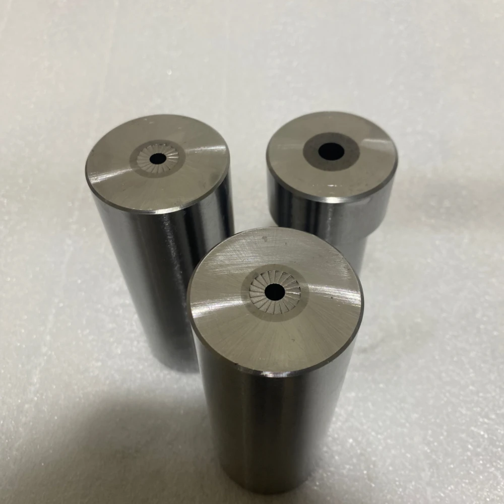 High Quality Screw Tools Tungsten Carbide Main Die Cold Heading Die for Fasteners Making Elaborate Screws
High Quality Screw Tools Tungsten Carbide Main Die Cold Heading Die for Fasteners Making Elaborate Screws