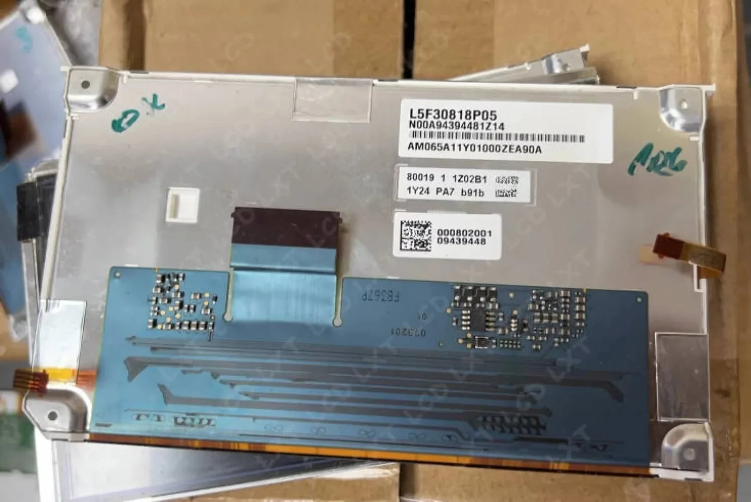 L5F30818P05 ЖК-дисплей с сенсорным экраном для автомагнитолы RNS 510 RNS510 с навигацией
L5F30818P05 ЖК-дисплей с сенсорным экраном для автомагнитолы RNS 510 RNS510 с навигацией