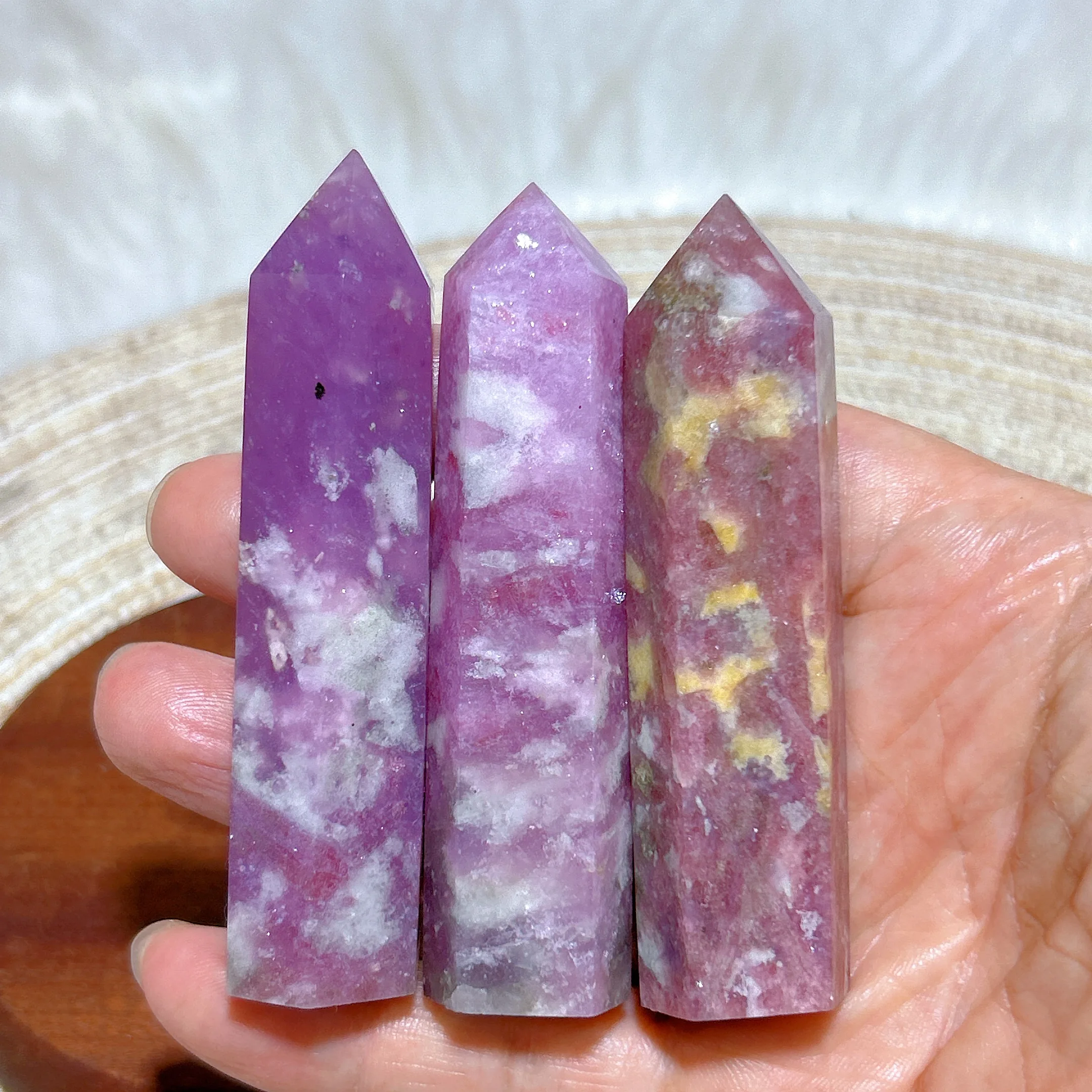Healing Natural Crystal Pink Green Tourmaline Tower High Quality Gemstone Reiki Mineral Ornament Home Decoration Gift
Healing Natural Crystal Pink Green Tourmaline Tower High Quality Gemstone Reiki Mineral Ornament Home Decoration Gift