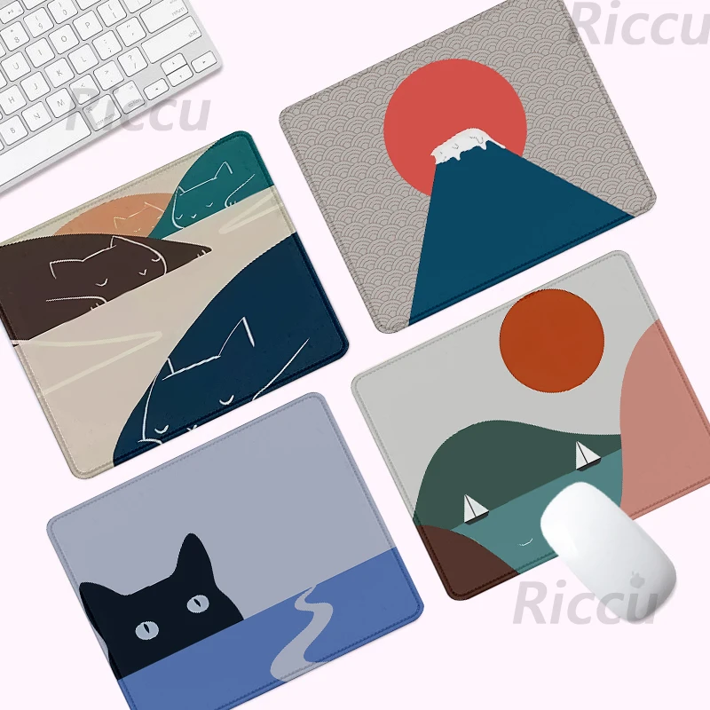 Japanese Mount Fuji Moon Cat Small Size Desktop games Small size Best Sellers HD print desktop Large game accessories mouse pad
Japanese Mount Fuji Moon Cat Small Size Desktop games Small size Best Sellers HD print desktop Large game accessories mouse pad