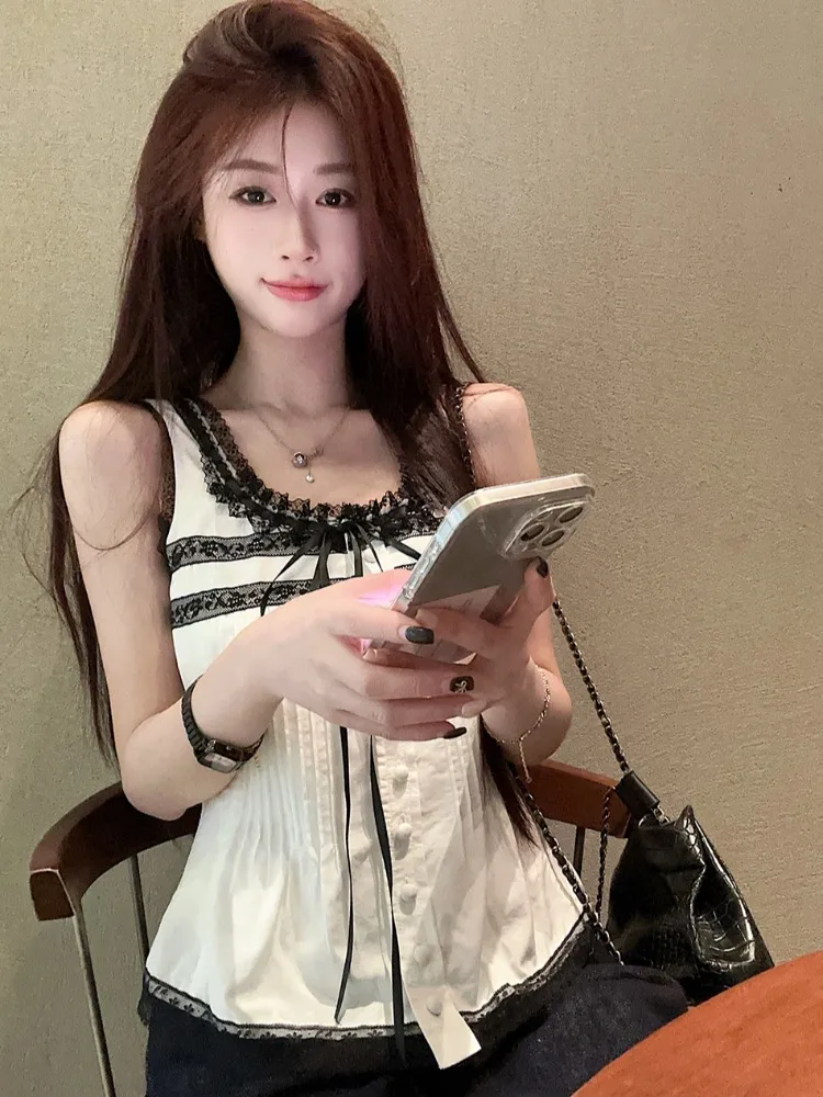 Summer Lace Splice Knot U-Neck Strap Vest Women Pure Desire Sleeveless Outerwear Slim White Inner Match Top Korean Style Commute
Summer Lace Splice Knot U-Neck Strap Vest Women Pure Desire Sleeveless Outerwear Slim White Inner Match Top Korean Style Commute