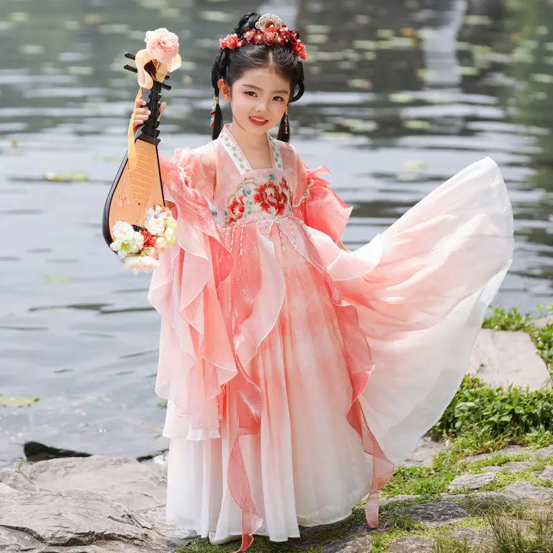 Hanfu Tang girl virgin country ancient style heavy industry embroidery dress super fairy
Hanfu Tang girl virgin country ancient style heavy industry embroidery dress super fairy