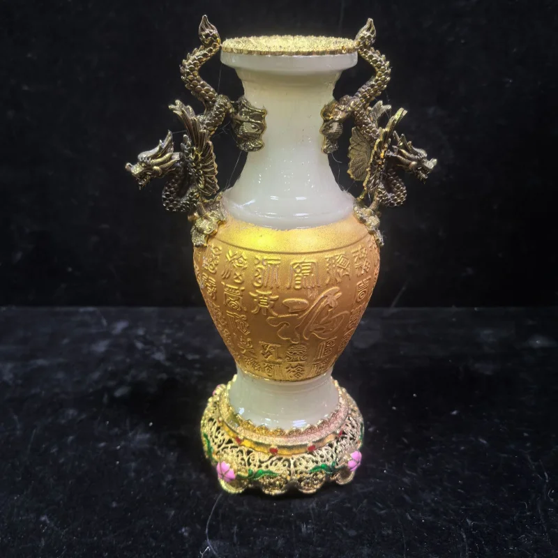 Антикварная ваза из смолы с позолотой и двумя драконами, с символом «Фу», на фарфоровой подставке, полая ваза-орнамент для цветов, позолоченная
Антикварная ваза из смолы с позолотой и двумя драконами, с символом «Фу», на фарфоровой подставке, полая ваза-орнамент для цветов, позолоченная