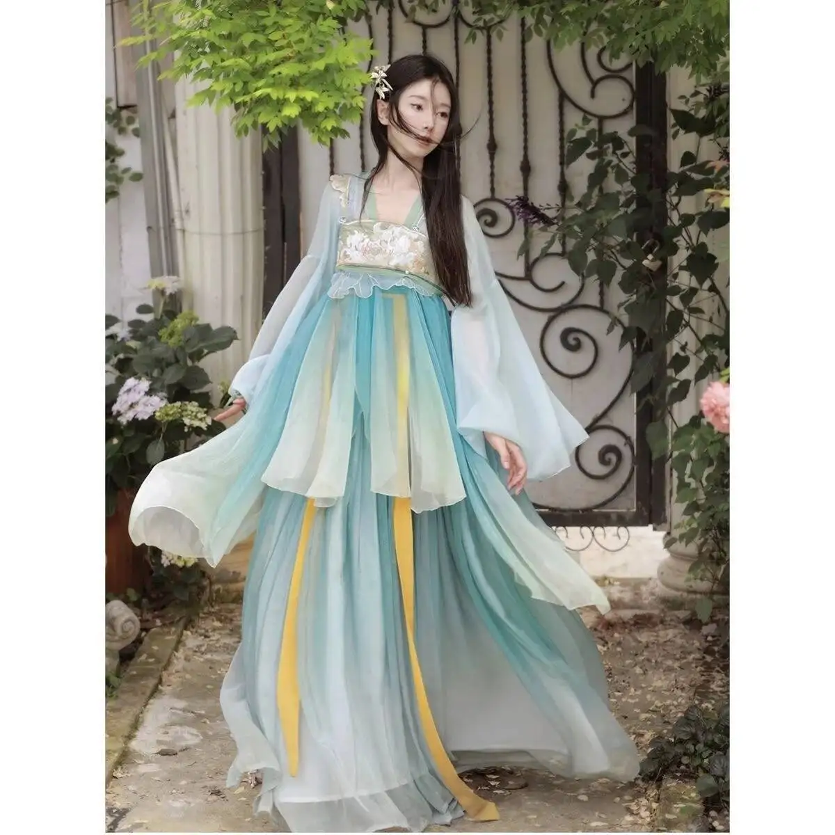Chinese Style Hanfu Dress Set Women Vintage Elegant Flower Embroidery Fairy Dance Stage Costumes Female Sweet Princess Outfits
Chinese Style Hanfu Dress Set Women Vintage Elegant Flower Embroidery Fairy Dance Stage Costumes Female Sweet Princess Outfits