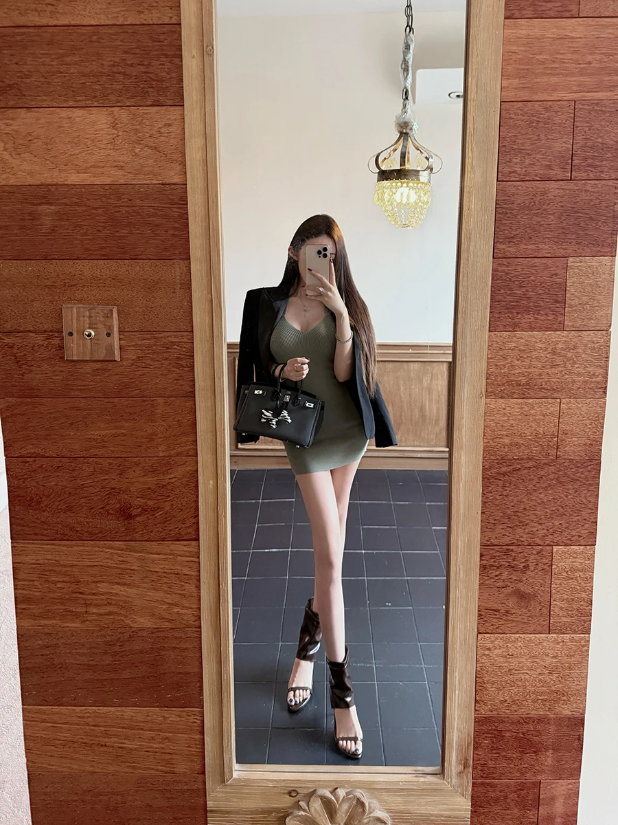 Bla Satin Waist-Cinching oulder Pad Suit Jaet for Women Autumn Season Casual Wear Long Sve ort Length Pure Color
Bla Satin Waist-Cinching oulder Pad Suit Jaet for Women Autumn Season Casual Wear Long Sve ort Length Pure Color