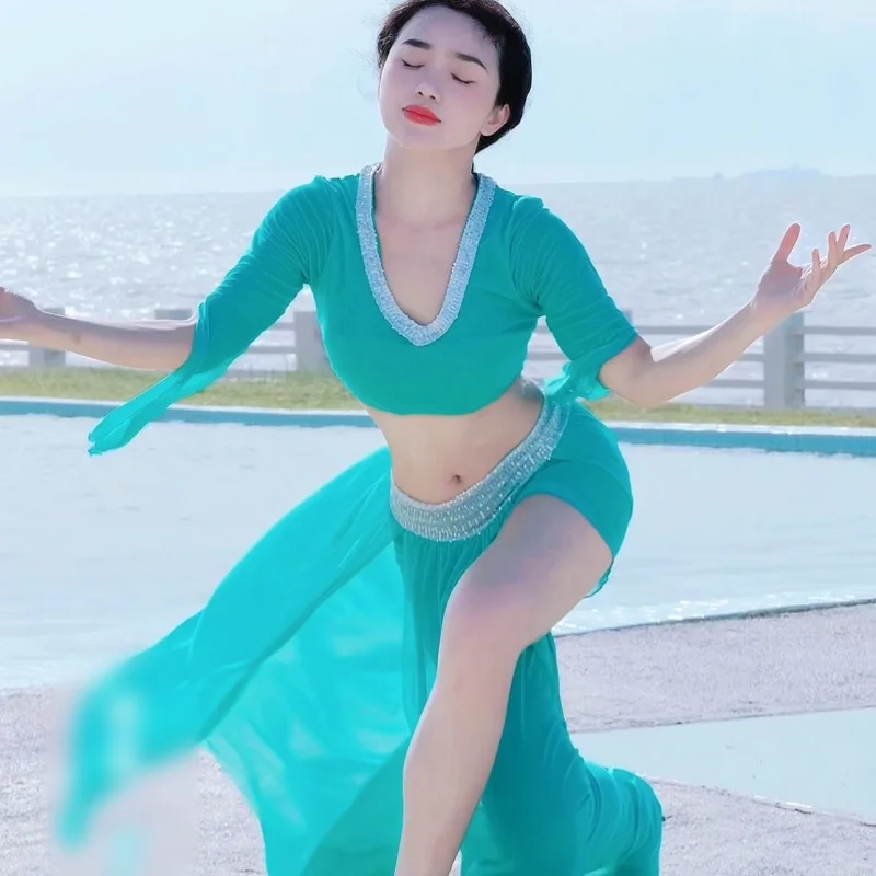 Belly Dance Performance Costume Soft and Comfortable Mesh Set Sexy Temperament Practice Clothes Oriental Dance Training Clothing
Belly Dance Performance Costume Soft and Comfortable Mesh Set Sexy Temperament Practice Clothes Oriental Dance Training Clothing
